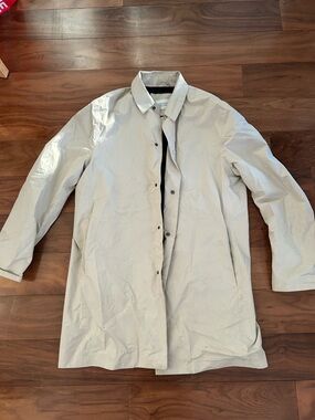 « Les deux » Scandinavian Light Beige Long Raincoat M-L